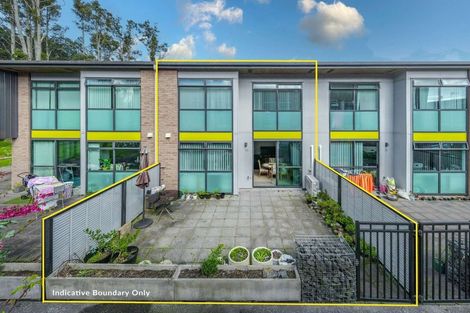 Photo of property in 10/182 Flat Bush School Road, Flat Bush, Auckland, 2019