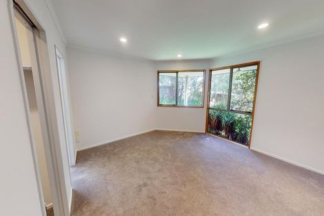 Photo of property in 34 Kilkenny Place, Fitzherbert, Palmerston North, 4410