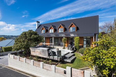 Photo of property in 20 Brownville Crescent, Maori Hill, Dunedin, 9010