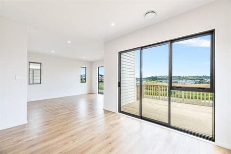 Photo of property in 18 Ta Moko Drive, Gulf Harbour, Whangaparaoa, 0930
