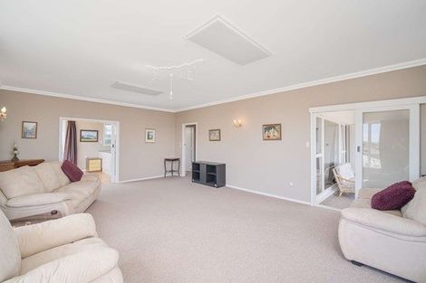 Photo of property in 7 Longhurst Terrace, Cashmere, Christchurch, 8022