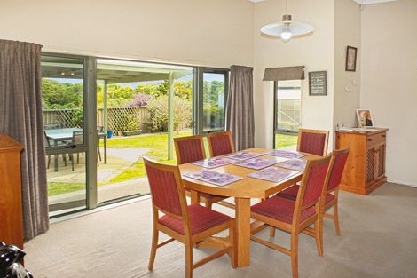 Photo of property in 14 Clyde Street, Foxton, 4814