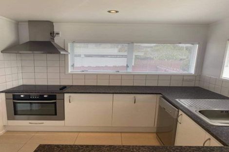 Photo of property in 1/10 Himalaya Drive, Half Moon Bay, Auckland, 2012