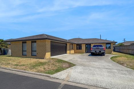 Photo of property in 25 Waikai Close, Ruakura, Hamilton, 3214