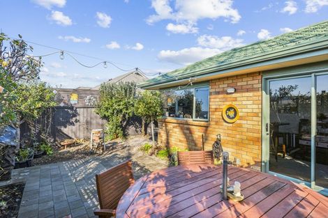 Photo of property in 17 Manhattan Court, Paraparaumu Beach, Paraparaumu, 5032