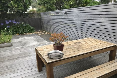 Photo of property in 8 Trevor Terrace, Newtown, Wellington, 6021