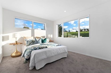 Photo of property in 36 Baumea Rise, Massey, Auckland, 0614