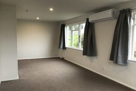 Photo of property in 8 Cheshire Street, Cannons Creek, Porirua, 5024