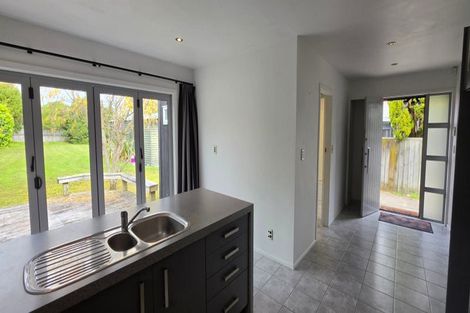 Photo of property in 12 Rimutaka Street, Paraparaumu, 5032