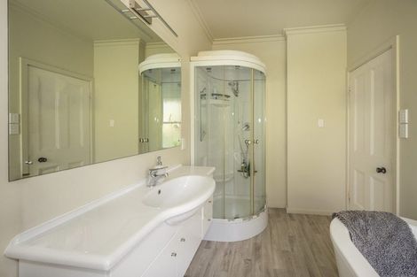 Photo of property in 9 Ure Street, South Hill, Oamaru, 9400