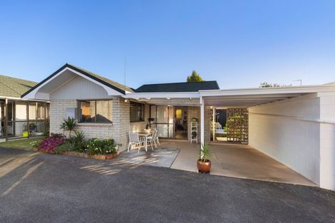 Photo of property in 6b Hori Street, Vogeltown, New Plymouth, 4310