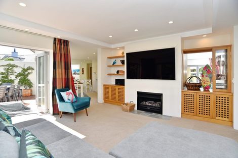 Photo of property in 1a Wai-iti Terrace, Burnside, Christchurch, 8053