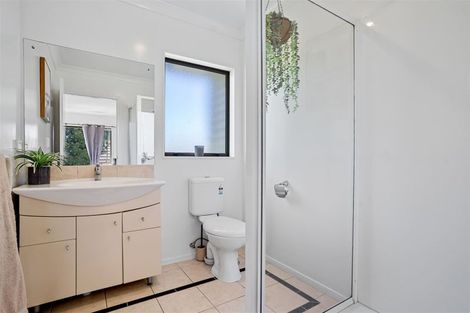 Photo of property in 15c Anthony Place, Pakuranga, Auckland, 2010