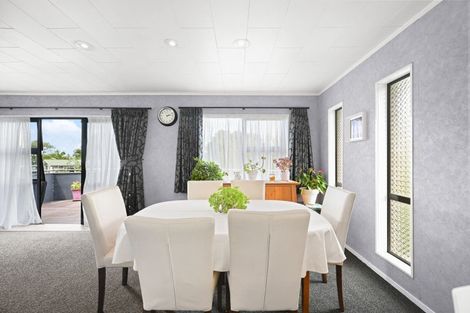 Photo of property in 10 Dunvegan Place, Dinsdale, Hamilton, 3204