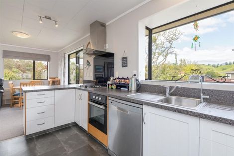 Photo of property in 6 Franklyn Close, Wakefield, 7025