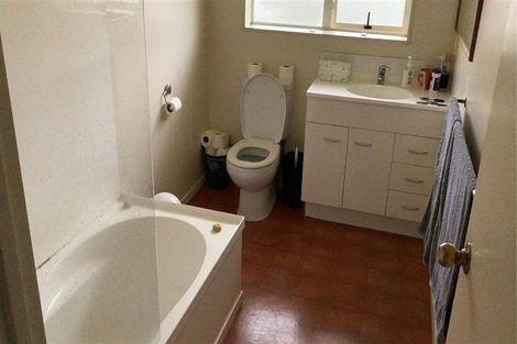 Photo of property in 68 Dominion Road, Papakura, 2110