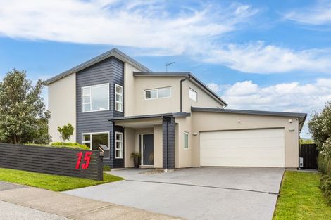 Photo of property in 15 Sumner Terrace, Aotea, Porirua, 5024