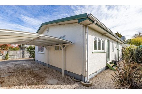 Photo of property in 14 Woodend Road, Woodend, 7610