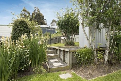 Photo of property in 37 Walter Street, The Glen, Dunedin, 9011