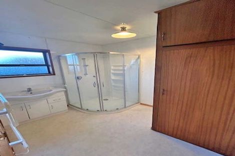 Photo of property in 10 Kowai Place, Amberley, 7410