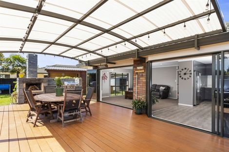 Photo of property in 10 Ocean Crest, Papamoa Beach, Papamoa, 3118