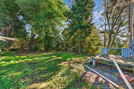 Photo of property in 5 Rangeview Road, Sunnyvale, Auckland, 0612