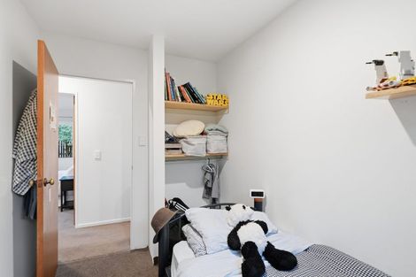 Photo of property in 1/54 Aorangi Road, Bryndwr, Christchurch, 8053