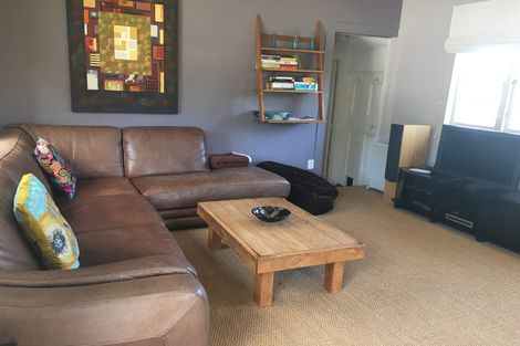 Photo of property in 11 Cross Street, Waikuku Beach, 7473