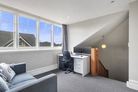 Photo of property in 71 Albert Street, Saint Clair, Dunedin, 9012