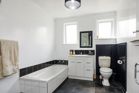 Photo of property in 122 Pohangina Road, Ashhurst, Palmerston North, 4470