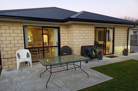 Photo of property in 110b Williams Street, Cambridge, 3434