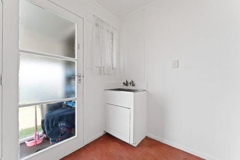 Photo of property in 5 Treviso Place, Clover Park, Auckland, 2023