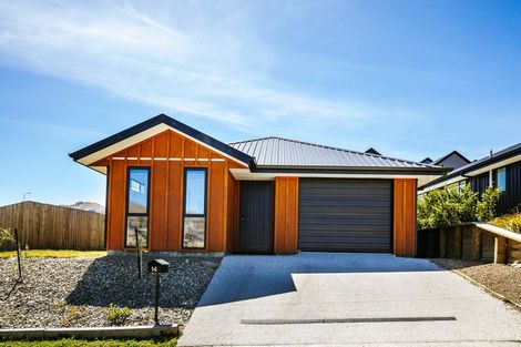Photo of property in 14 Tuohy Lane, Wanaka, 9305