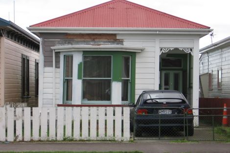 Photo of property in 22 Waldegrave Street, Palmerston North, 4410