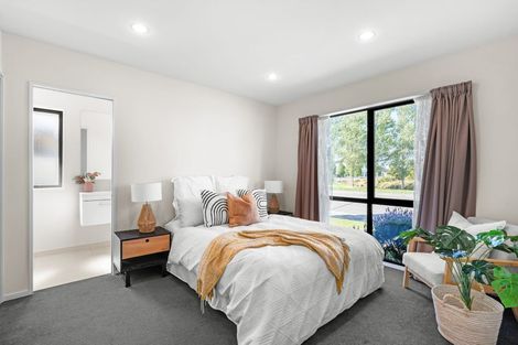 Photo of property in 93 Caulfield Avenue, Halswell, Christchurch, 8025