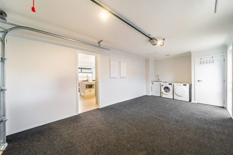 Photo of property in 126 Silverstream Road, Crofton Downs, Wellington, 6035