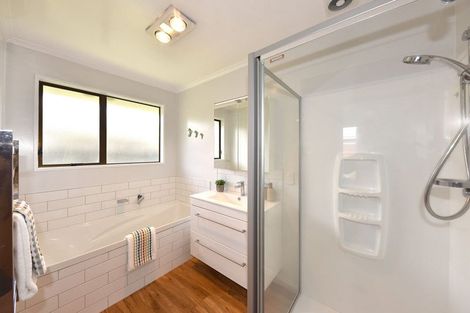 Photo of property in 17 Shannon Place, Belfast, Christchurch, 8051