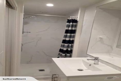 Photo of property in 1/25 Downing Street, Glenfield, Auckland, 0629