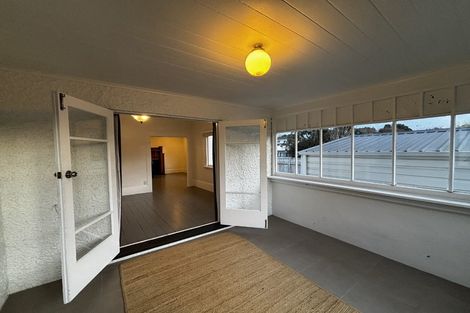 Photo of property in 8 Bell Street, Welbourn, New Plymouth, 4310