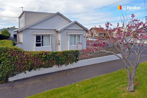 Photo of property in 122 Richardson Street, Saint Kilda, Dunedin, 9012