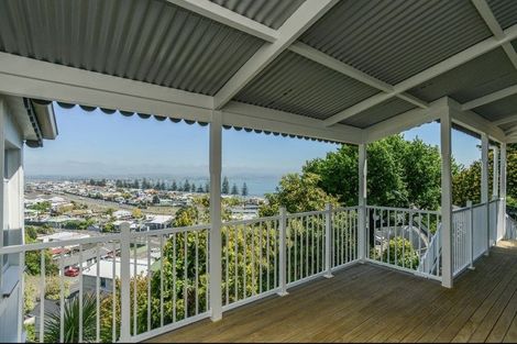 Photo of property in 5 Kowhai Road, Bluff Hill, Napier, 4110