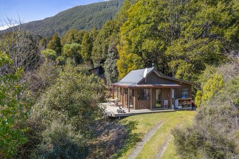 Photo of property in 23 Rata Road, Makarora, Wanaka, 9382