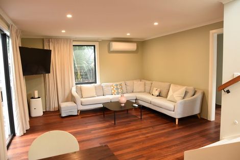 Photo of property in 171a Beach Haven Road, Beach Haven, Auckland, 0626