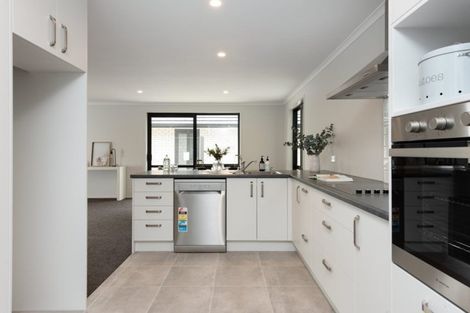 Photo of property in 11 Raby Lane, Pyes Pa, Tauranga, 3112