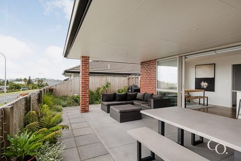 Photo of property in 89 Bert Wall Drive, Omokoroa, 3114