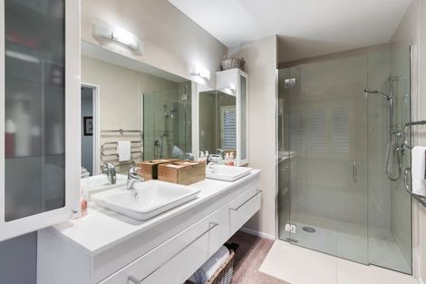 Photo of property in 6 Meadowcroft Lane, Harewood, Christchurch, 8051