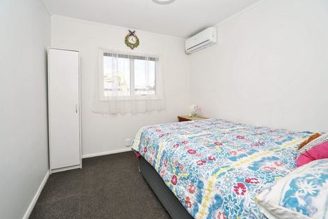 Photo of property in 21 Saxbys Road, Glenview, Hamilton, 3206