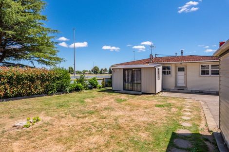 Photo of property in 2 Bowen Street, Levin, 5510