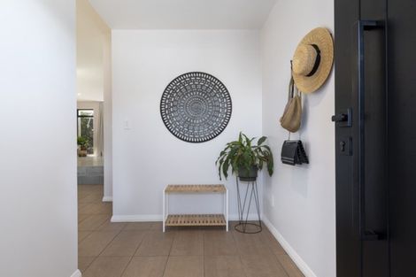 Photo of property in 125b Oceanbeach Road, Mount Maunganui, 3116