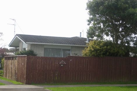 Photo of property in 17 Rahiri Street, Waitara, 4320